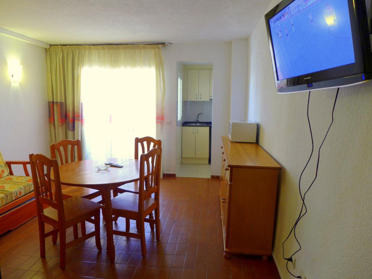 Alboran Study Apartment Салоу Екстериор снимка