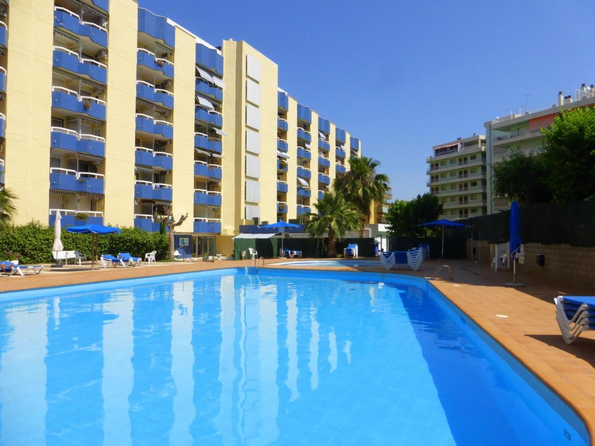 Alboran Study Apartment Салоу Екстериор снимка