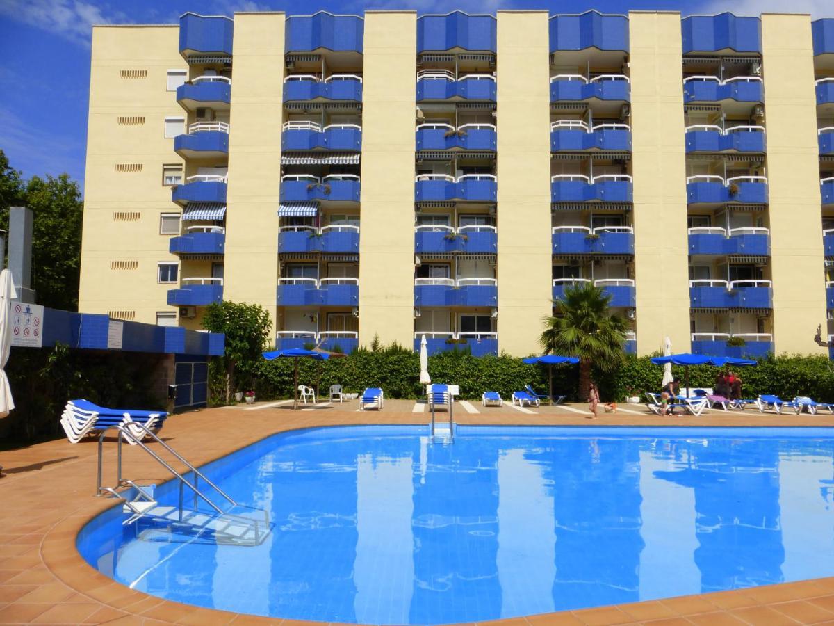 Alboran Study Apartment Салоу Екстериор снимка
