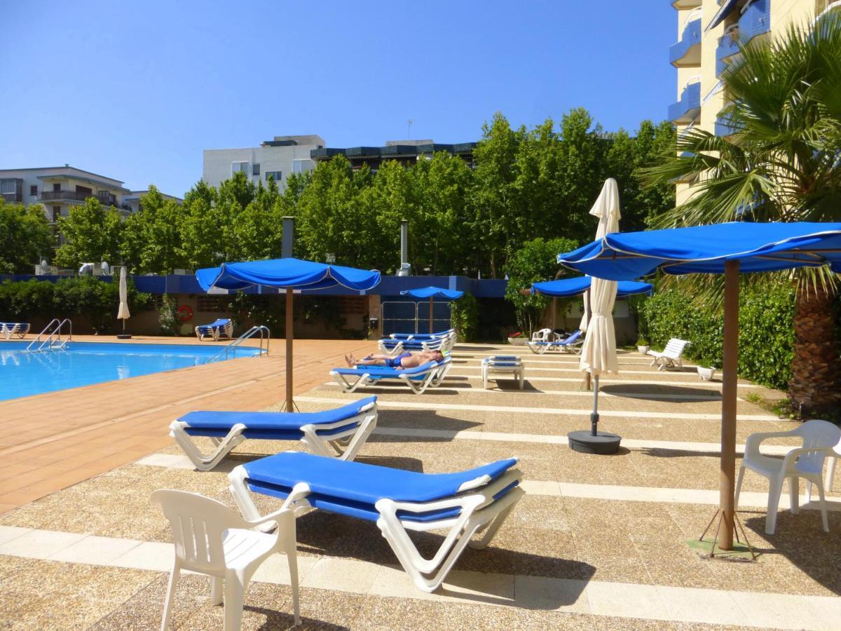 Alboran Study Apartment Салоу Екстериор снимка